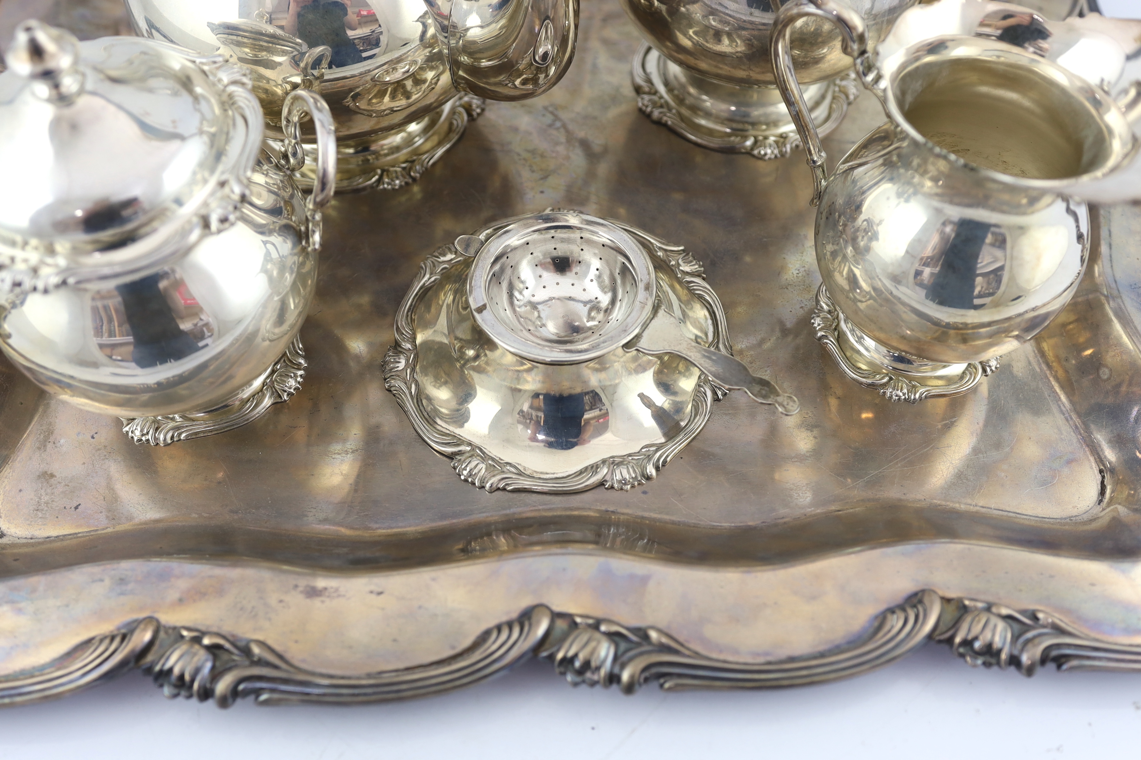 A 20th century Peruvian Camusso 925 sterling six piece tea and coffee service